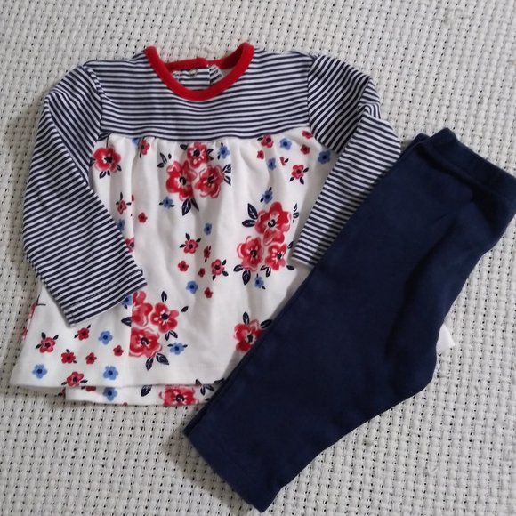 👶2 Beautiful Outfits for 6-9 months - Picture 6 of 7